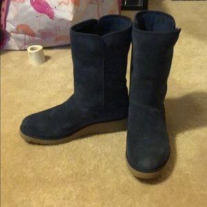 Ugg Amie boots